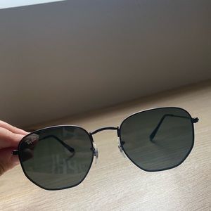 Hexagonal Ray Bans